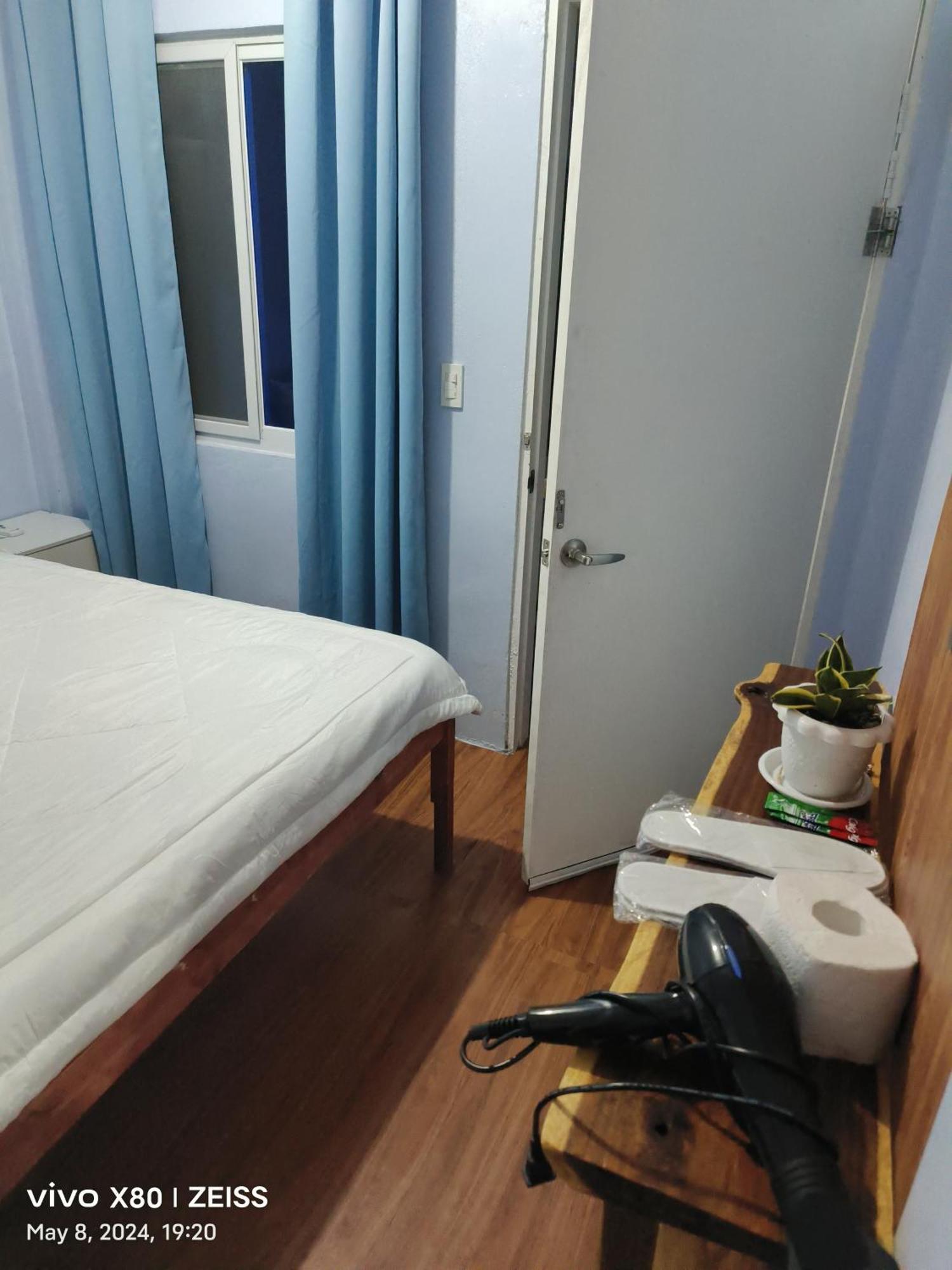 Ani Marie Guest House Корон Екстериор снимка